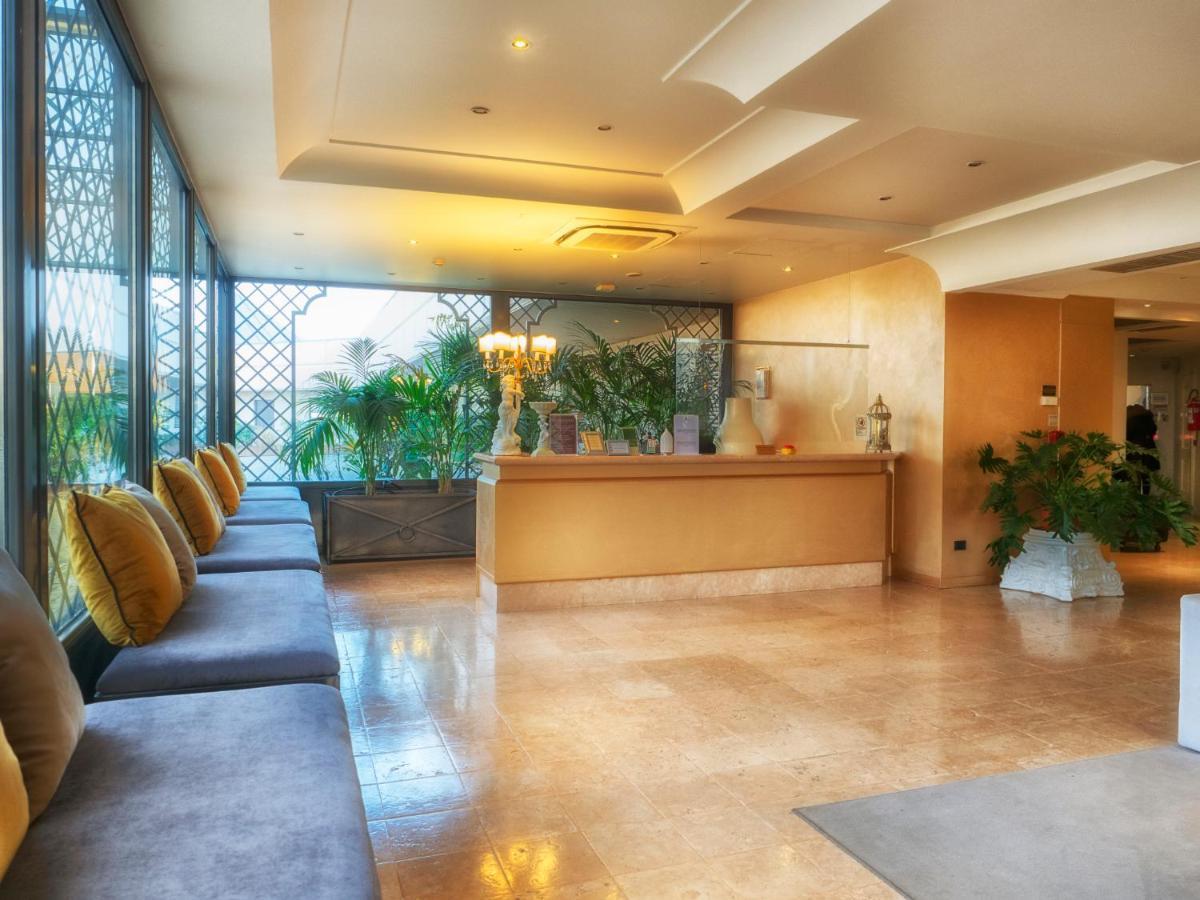 Hotel Europa Pallazzolo sull'Oglio Ngoại thất bức ảnh