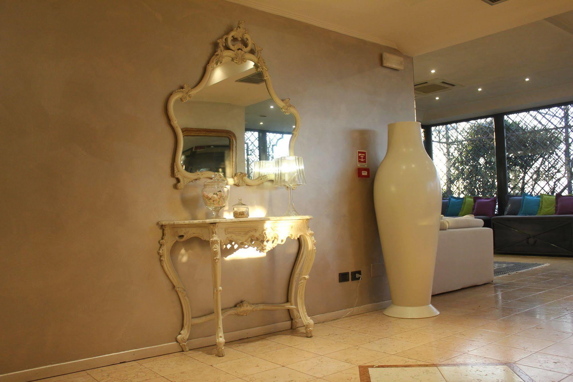 Hotel Europa Pallazzolo sull'Oglio Ngoại thất bức ảnh