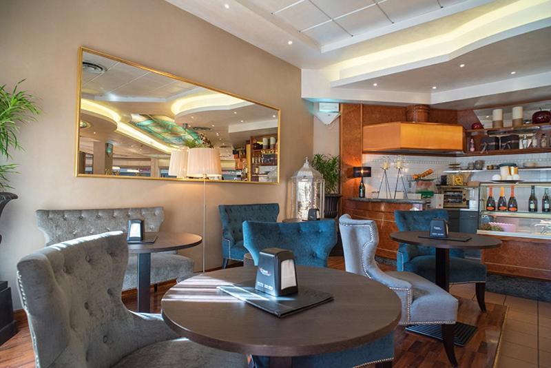 Hotel Europa Pallazzolo sull'Oglio Ngoại thất bức ảnh